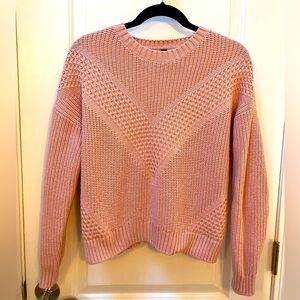 H&M sweater with cute pattern